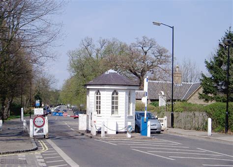 Dulwich College Toll Gate